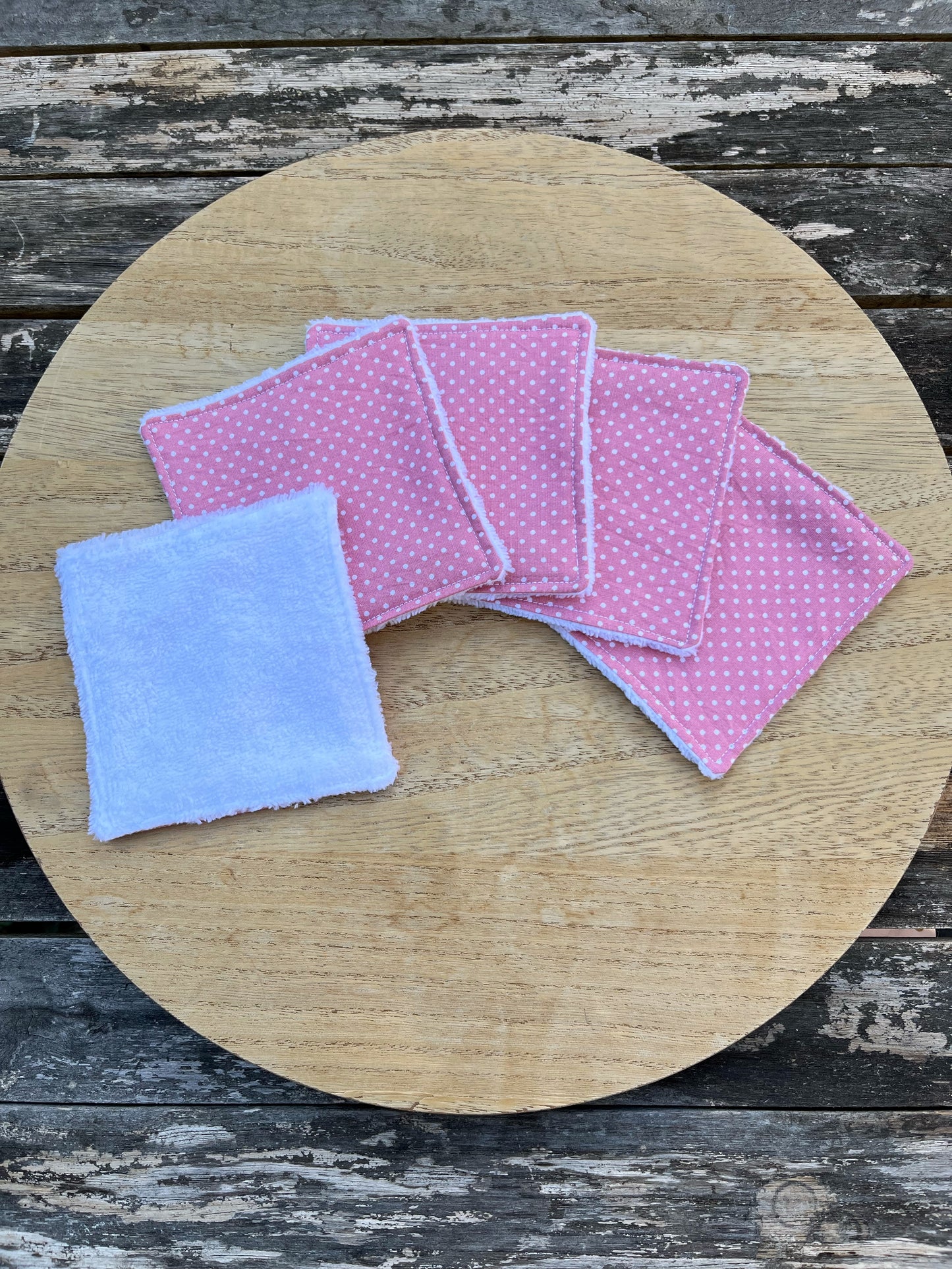 Lot de 5 cotons démaquillants réutilisables petits pois roses
