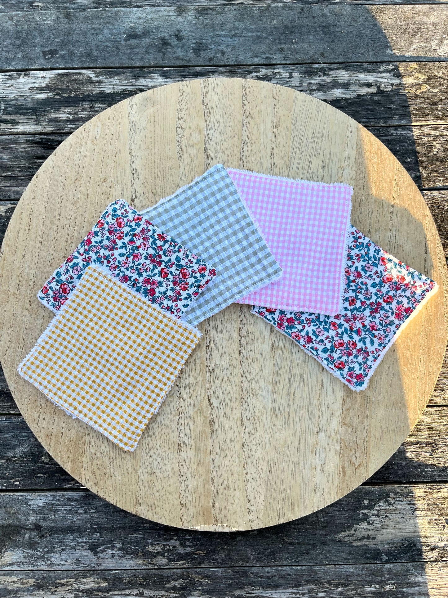 Lot de 5 cotons démaquillants réutilisables dépareillés